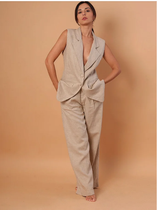 Conjunto Colete Canela & Calça Gardênia