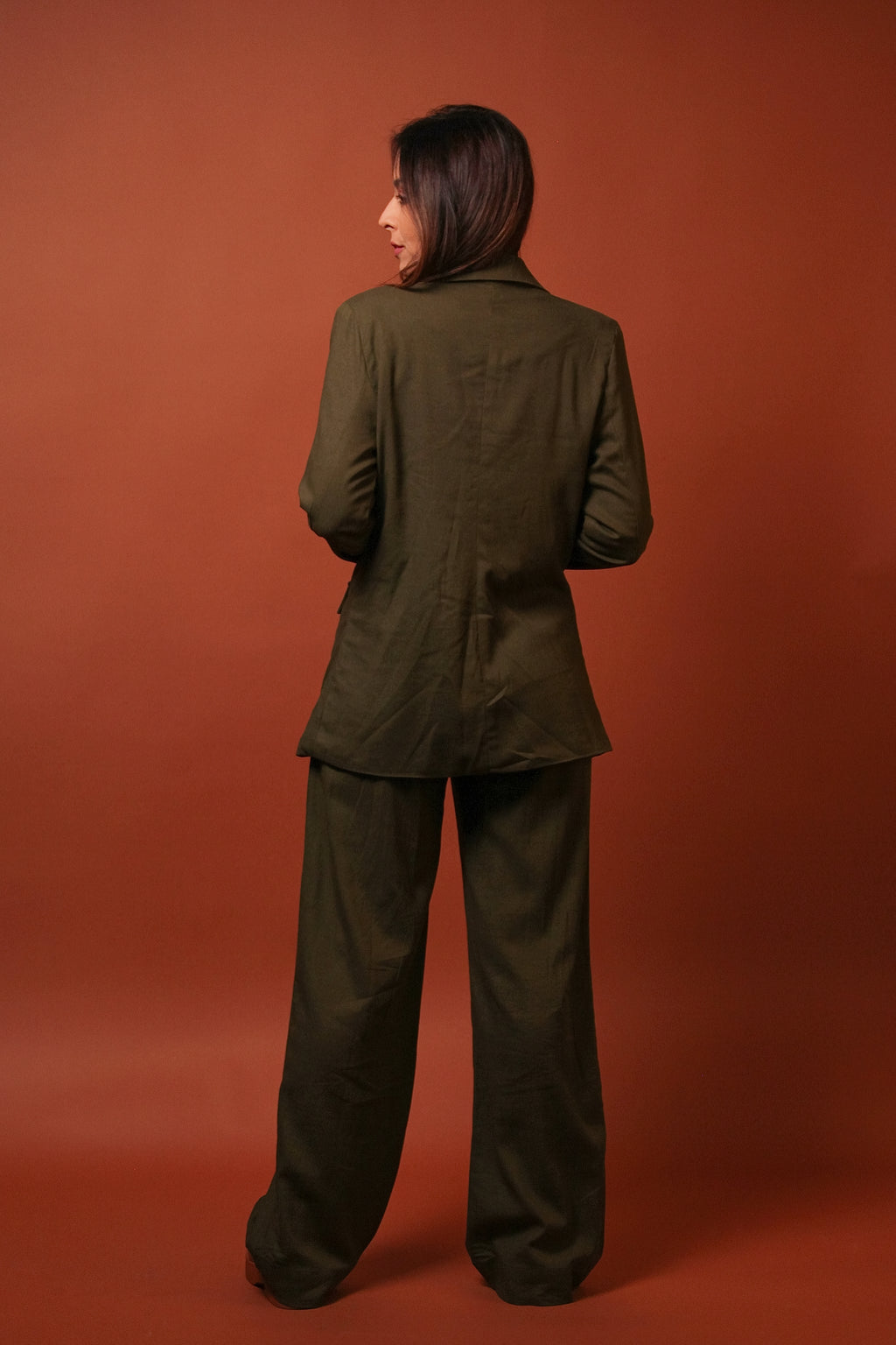 Conjunto Calça Gardênia & Blazer Cassis - Sob Medida