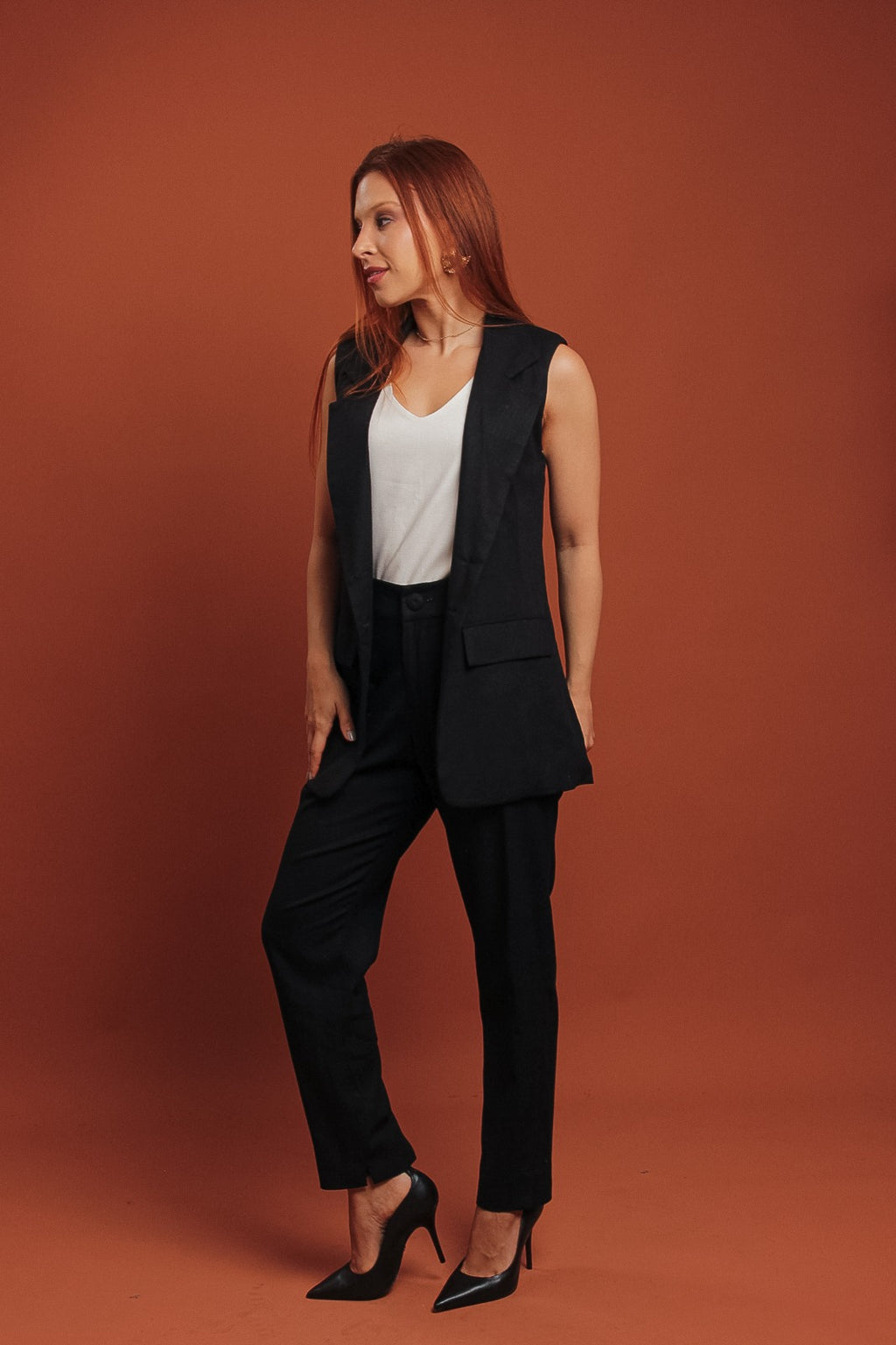 Conjunto Calça Cravo & Colete Canela