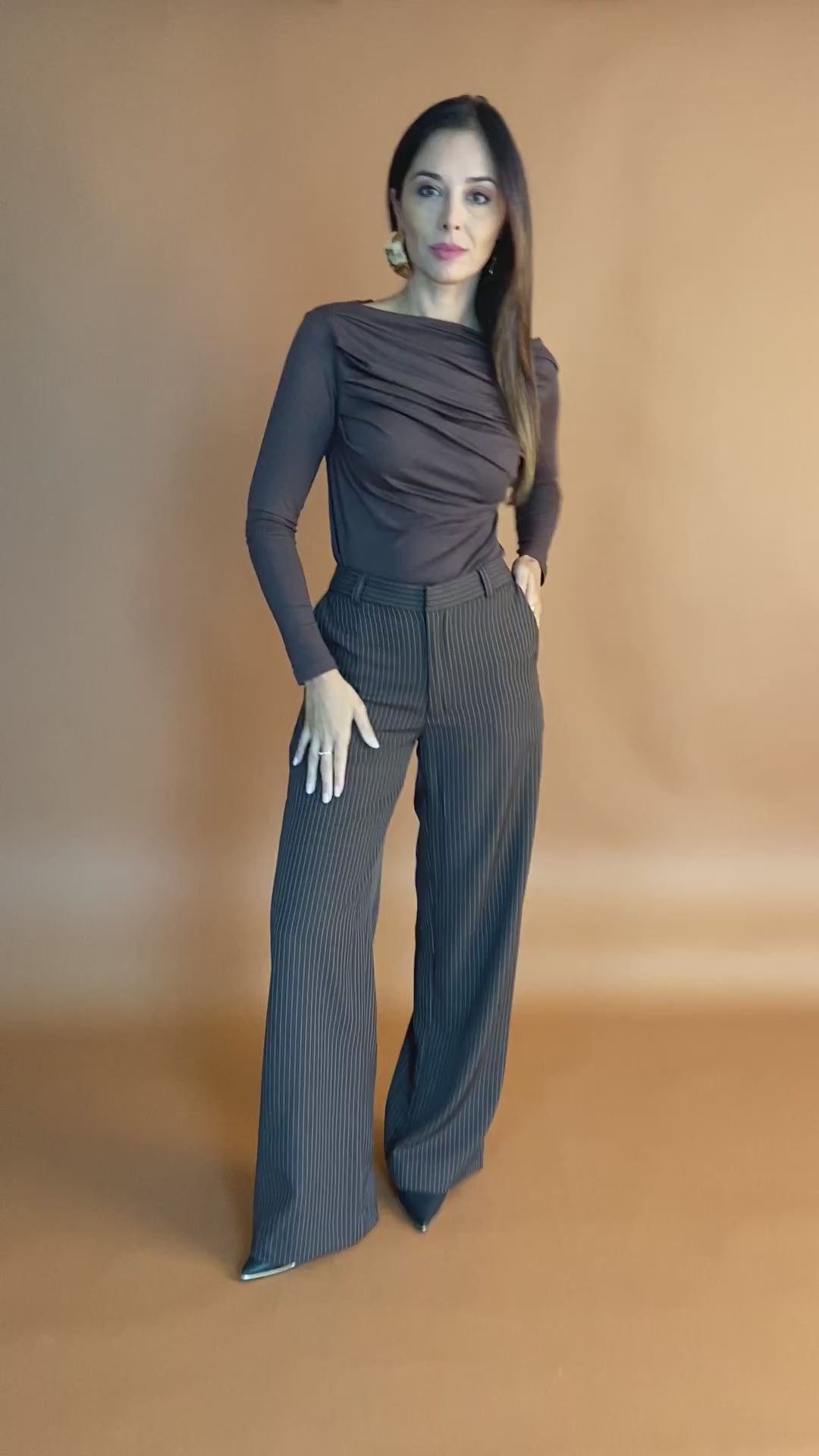 Calça Feminina de Alfaiataria Reta Listrada - Cidra
